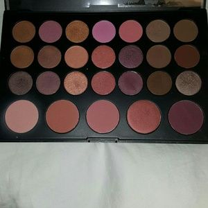 CoastalScents shadow and blush palette